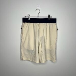 Fabletics Shorts Mens Medium Beige Black Athletic Lightweight Pockets Casual